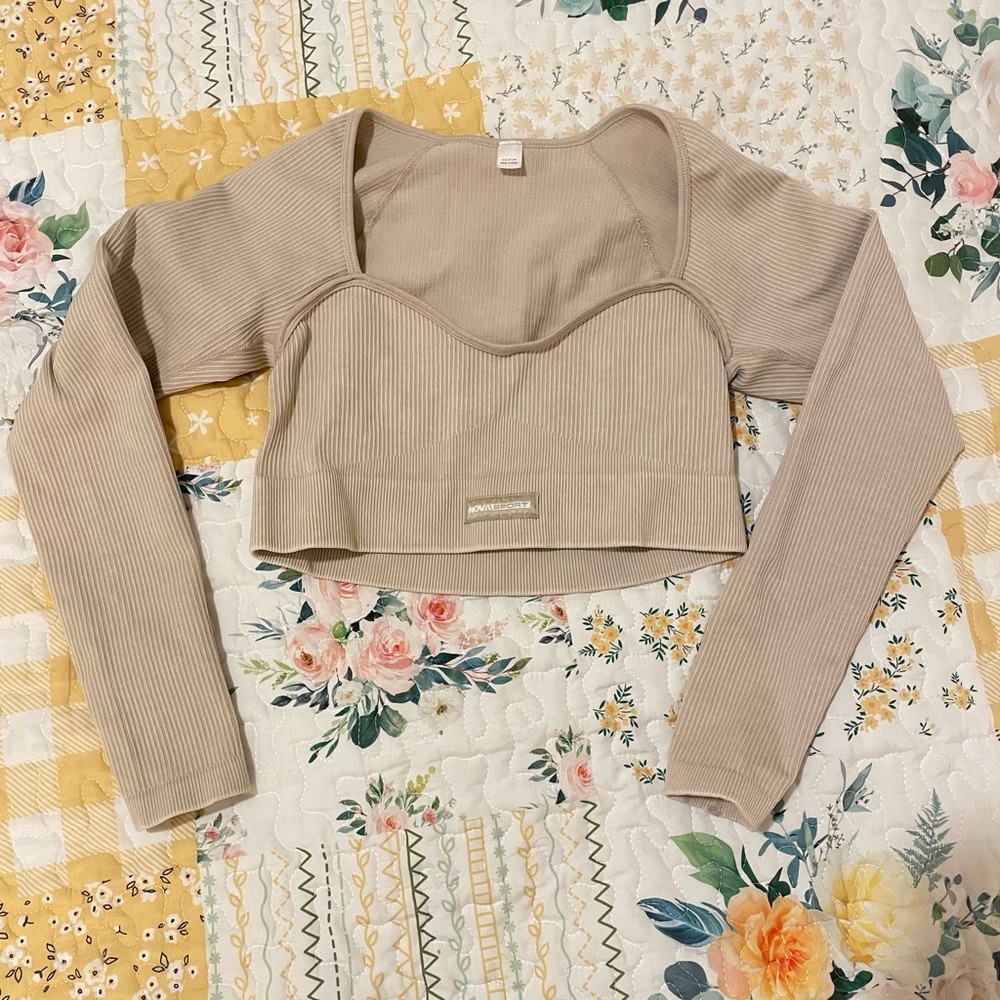 Fashion Nova Beige Ribbed Women's Crop Top